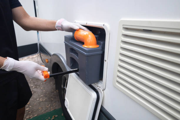 Best Porta potty rental near me  in Forrest, IL